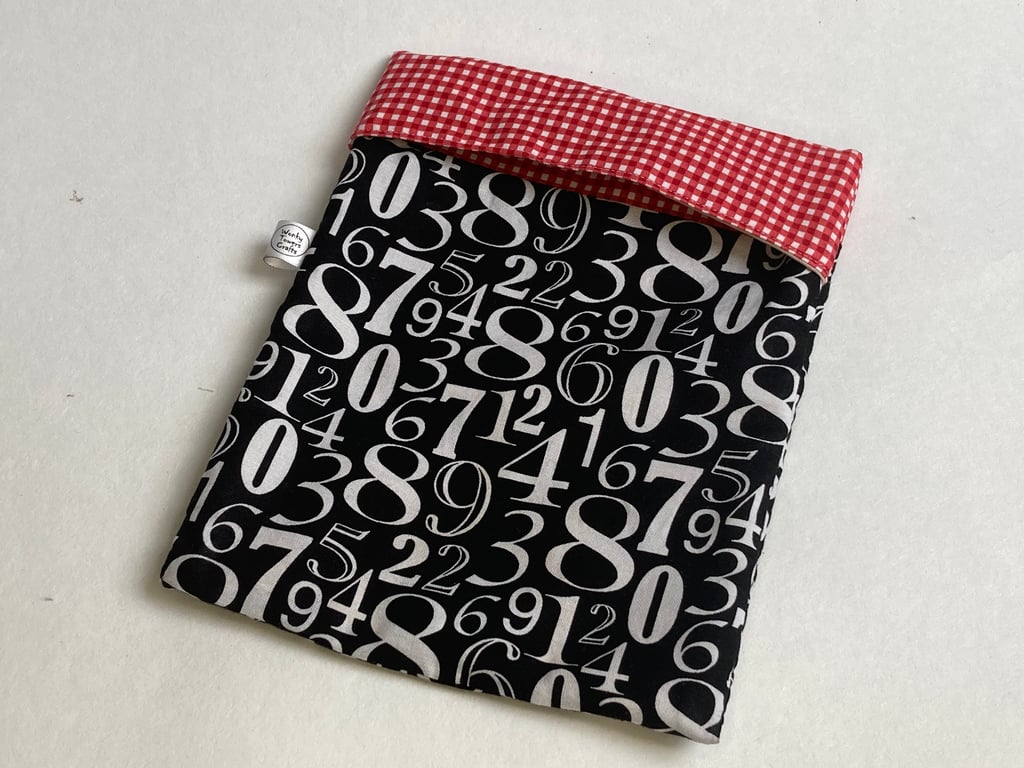 Large sandwich bag. Reusable and eco-friendly. Numbers and checks