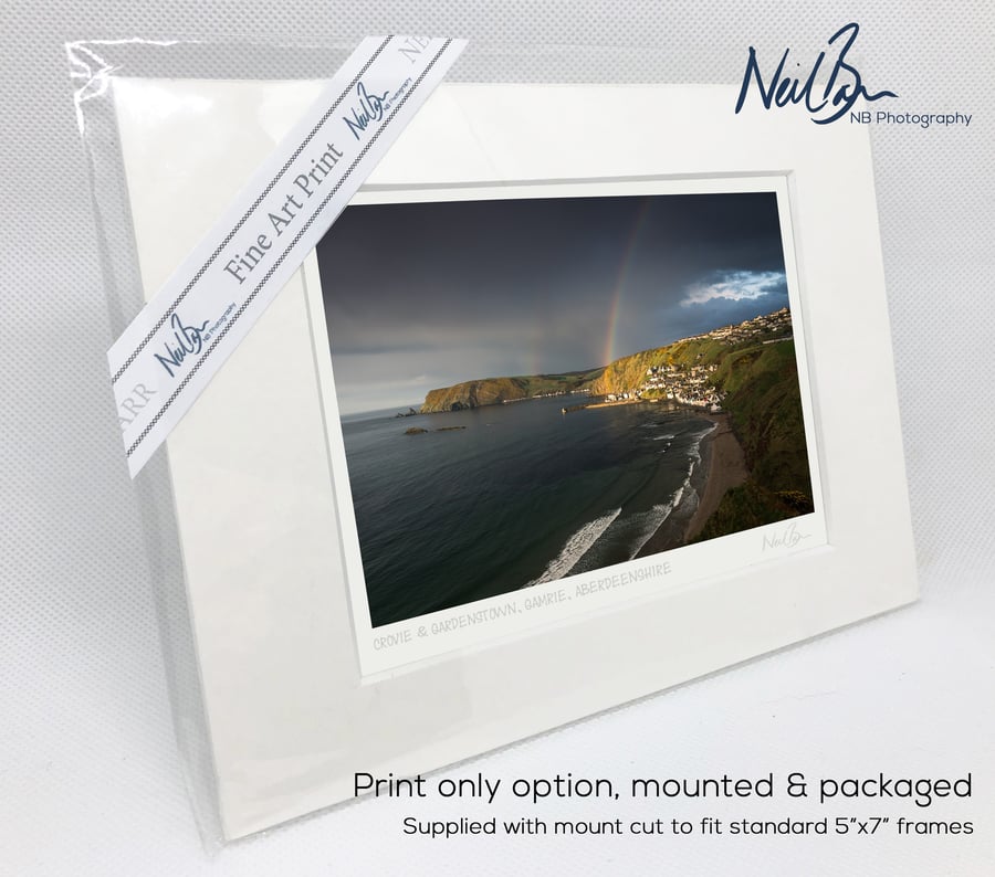 Crovie & Gardenstown, Gamrie, Aberdeenshire - A6 (7" x 5") Unframed Print