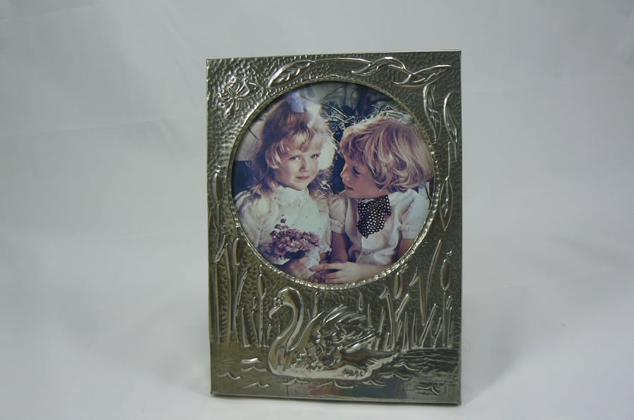 Swan pewter photo frame