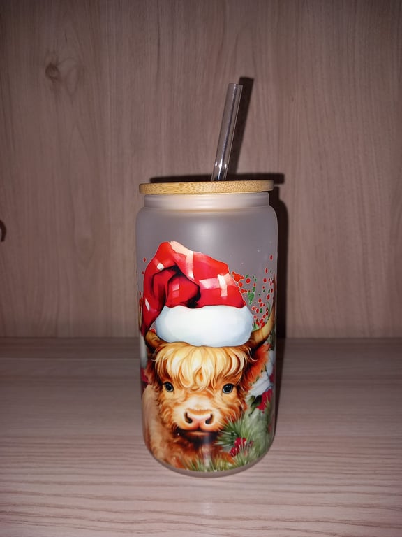 Christmas Highland Cow 16oz Frosted Glass Libby Can with Bamboo Lid