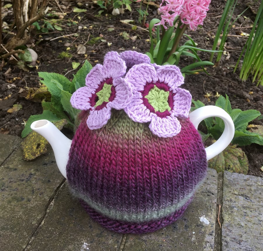 Large Floral Tea Cosy, Crochet Flower Tea Cozy