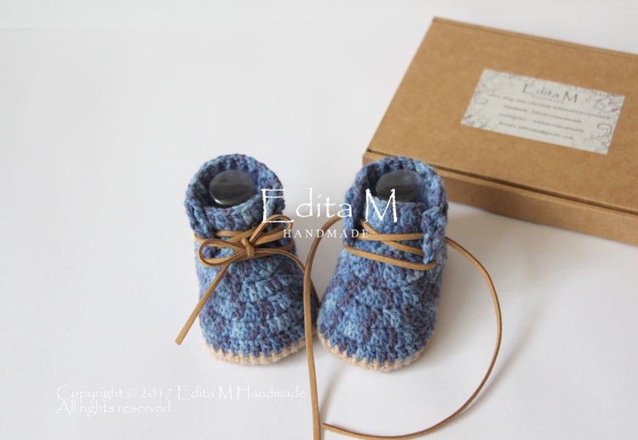 Crochet baby booties, unisex baby shoes,boots, gift for baby