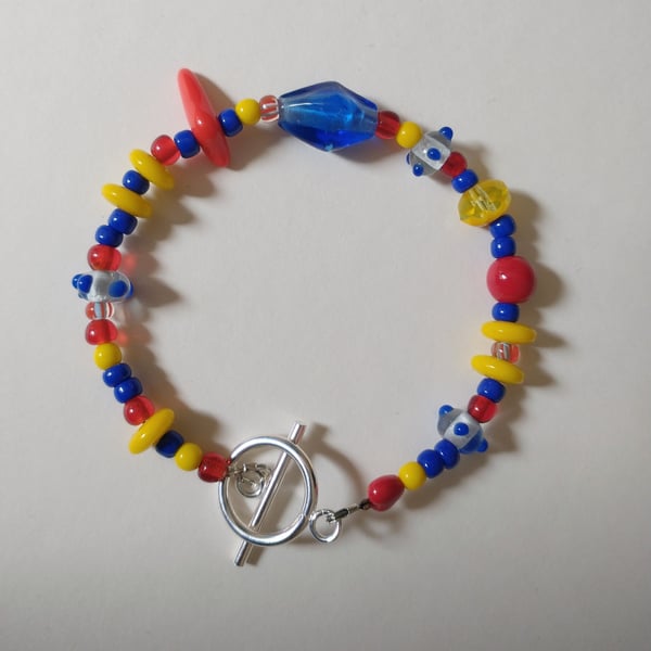 Eclectic bead bracelet 