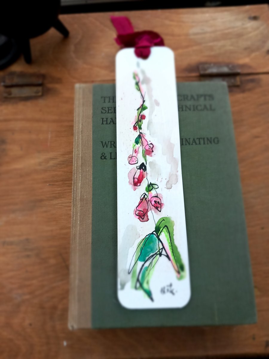 Foxglove bookmark.Hand drawn and painted bookmark with silk ribbon '