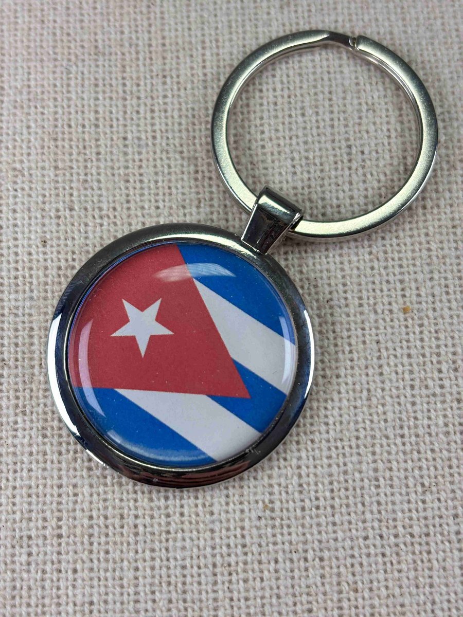 Cuba Flag Keyring