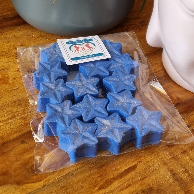 Soy Wax Melt Stars Pack of 15 Solaris Noir Fragrance 100g