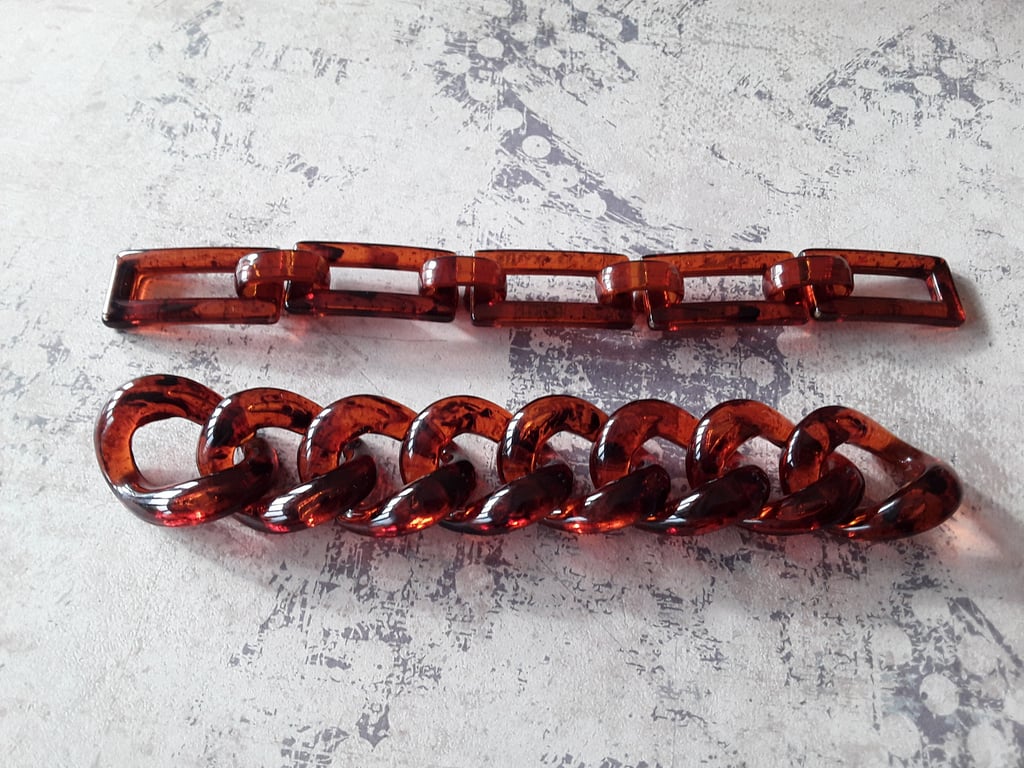 Italian Made TTS Fashion accessories in 2 desings