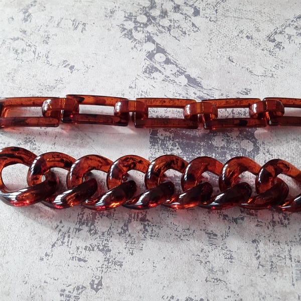 Italian Made TTS Fashion accessories in 2 desings