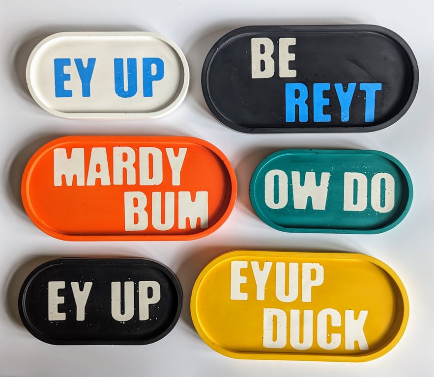 Yorkshire Phrases Oval Tray Custom Colours