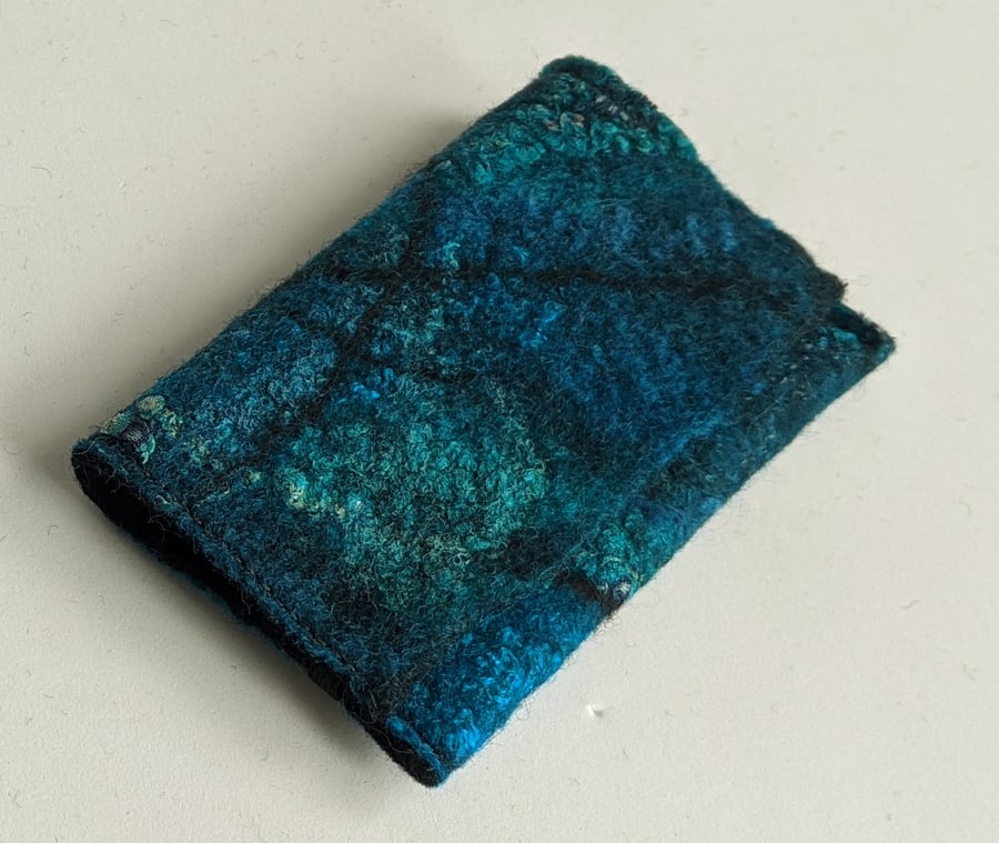 Credit card wallet: felted wool - teal and turquoise (single)