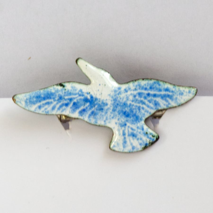 seagull brooch