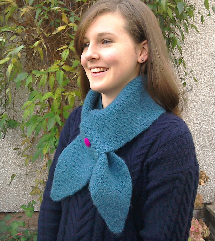 Blue wool keyhole scarf with pink Harris Tweed button