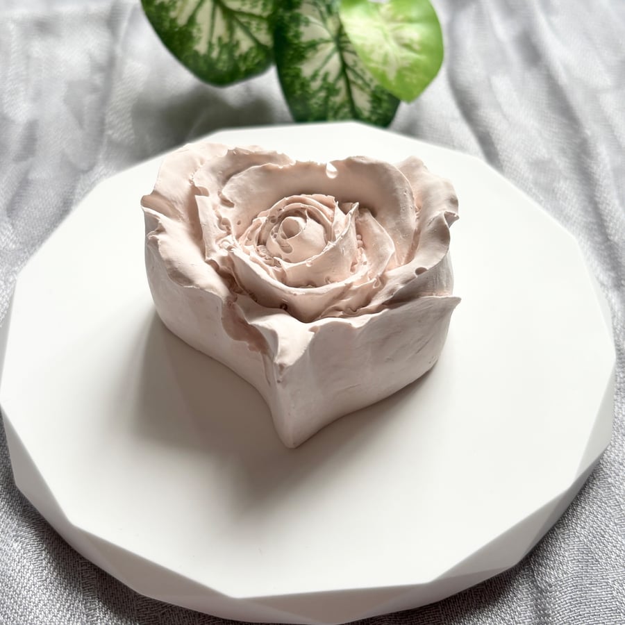 Rose Essential Oil Fragrance Stone with Choice of Colour and Decorative Tray