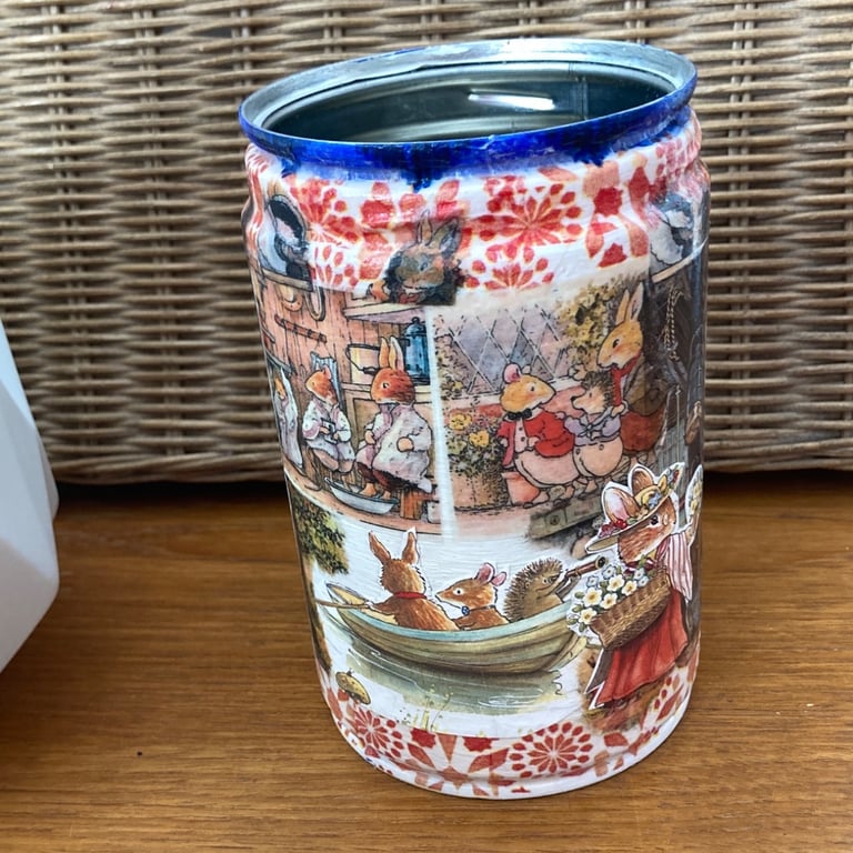 Busy Bunnies Boat Building Story on upcycled Coffee Bean Tin Can Pencil Pot