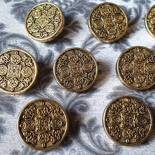 18mm 11 16" 28L Russian look Antique Gold Buttons ITALIAN MADE x 6