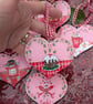 Hand-painted Mini Christmas Food and drink wooden hearts 7.6cm x 6.5cm  - Image 3