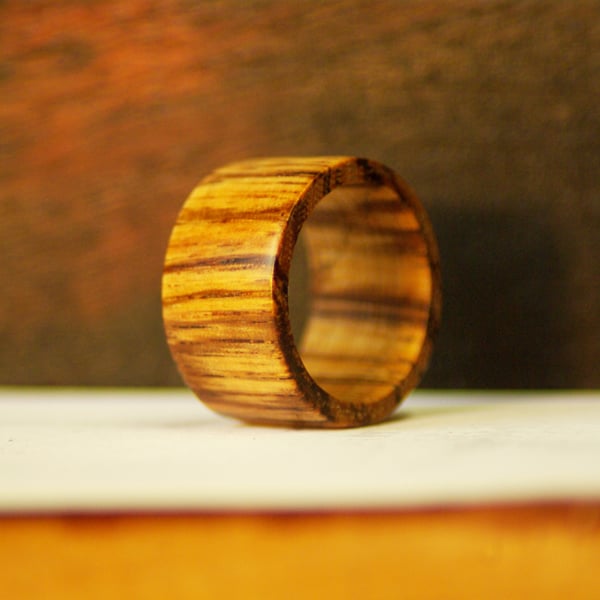 Solid exotic wood ring: Zebrano