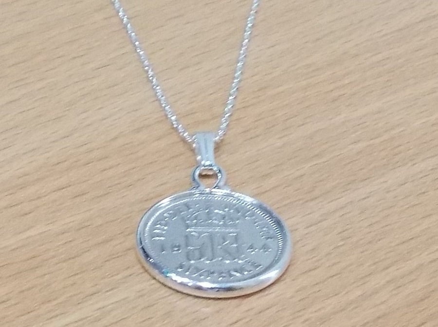 1945 75th Birthday Anniversary sixpence coin pendant plus 18inch SS chain, 74th 