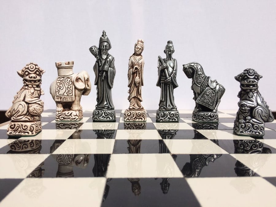Oriental chess set - Antique White & Aged Silver Effect (Chess Pieces only)