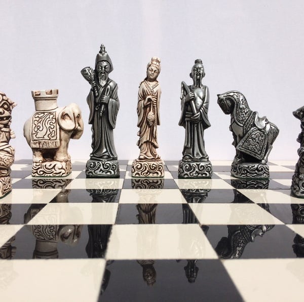 Oriental chess set - Antique White & Aged Silver Effect (Chess Pieces only)