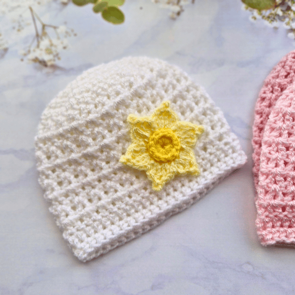 Newborn White Crochet Baby Hat with Daffodil Applique - CLEARANCE