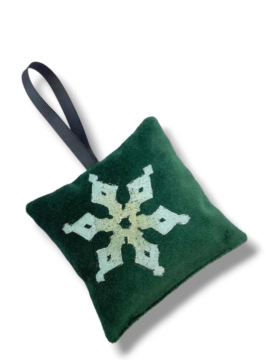 Velvet Lavender Sachet, Hand Printed Lavender Bag, Snowflake Christmas Ornament 