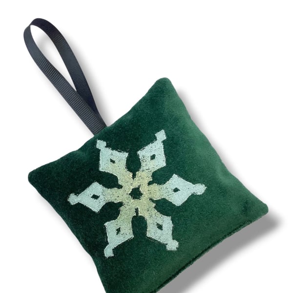 Velvet Lavender Sachet, Hand Printed Lavender Bag, Snowflake Christmas Ornament 