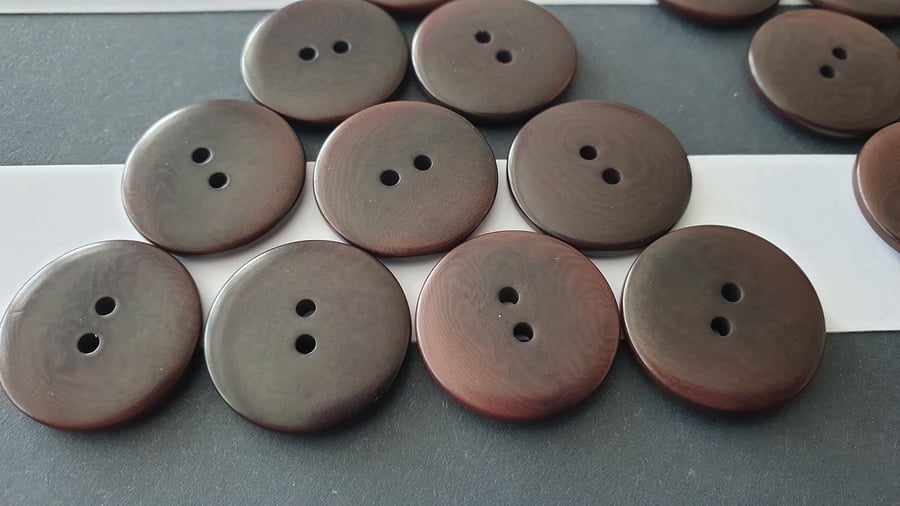 22,4mm 36L Real Corozo Nut buttons Brown mix x 5 Buttons
