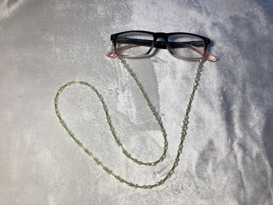 Glasses lanyard, beaded lanyard, glasses chain.
