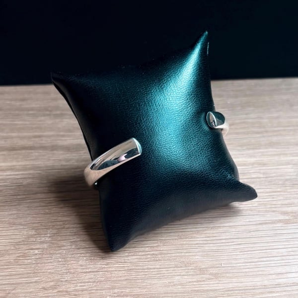 "Brace" - Heavy Sterling Silver Cuff Bangle - 53g - Made to any size - 8mm x 4mm