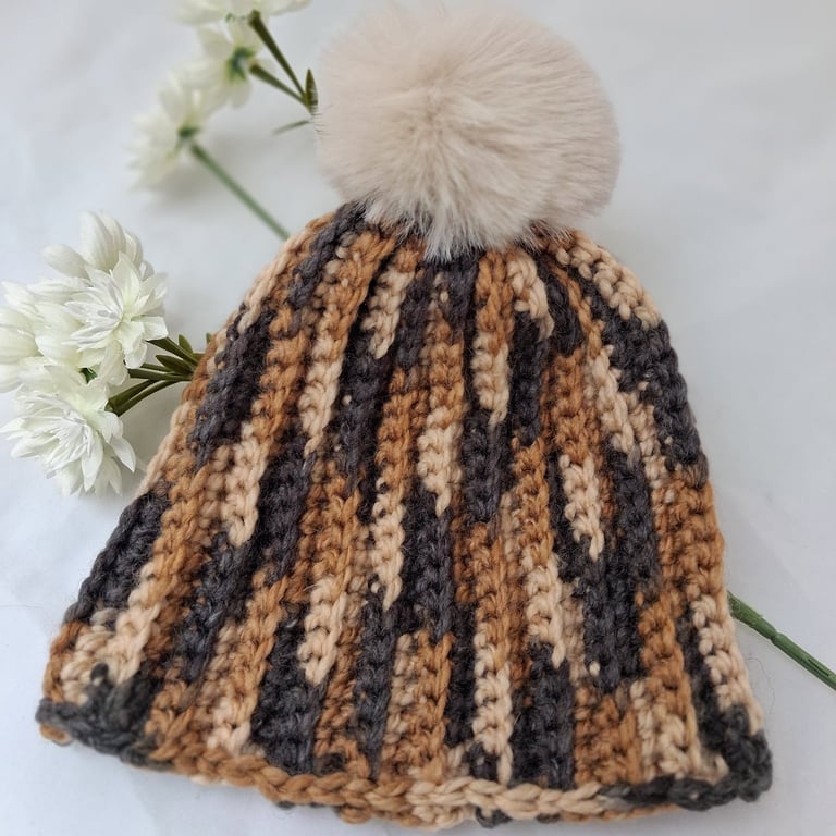 Child's crochet beanie with bobble 12 to 18mths