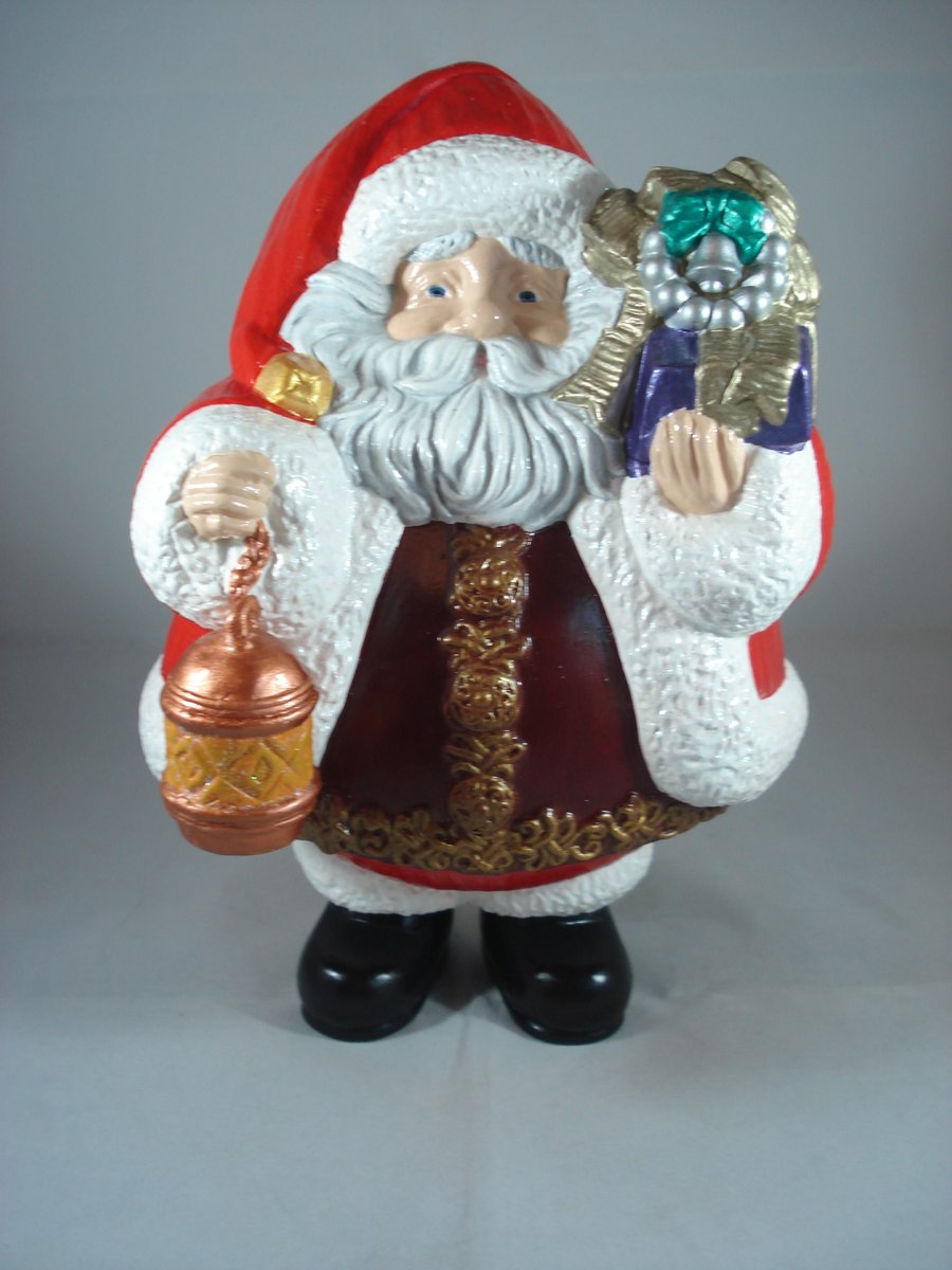 Ceramic Glittery Xmas Father Christmas Santa Claus Figurine Ornament Decoration.