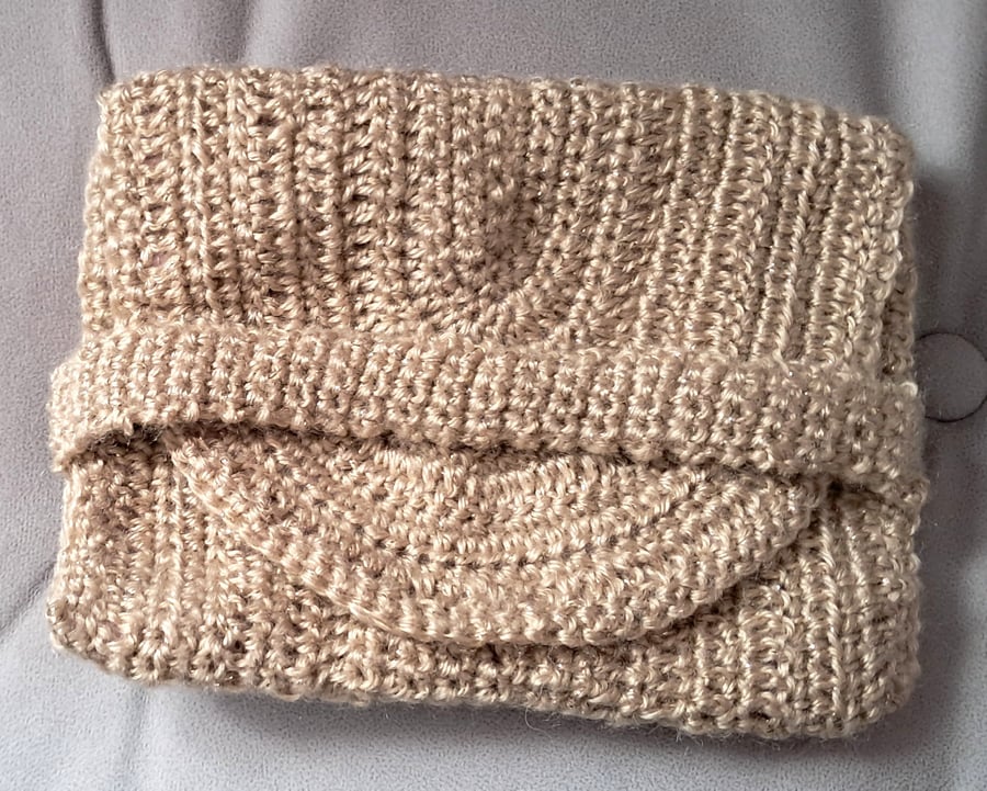 Small Gold Crocheted Evening Clutch Bag