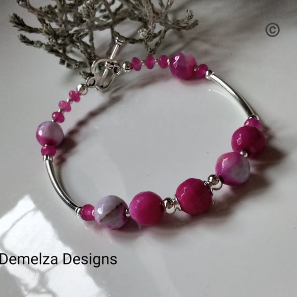 Agate & Quartzite Hot Pink Bangle Bracelet Tibetan Silver Toggle clasp 