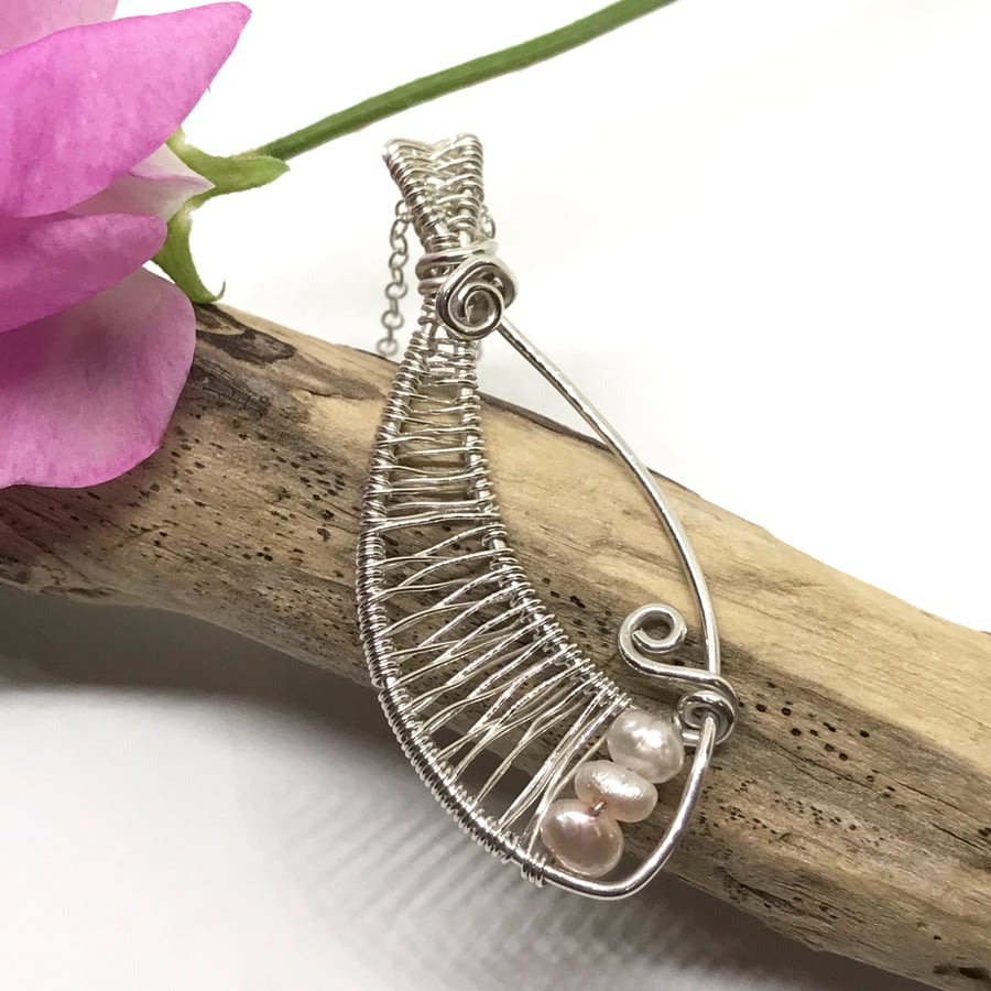 Sale - Sterling Silver Freshwater Pearl Pendant