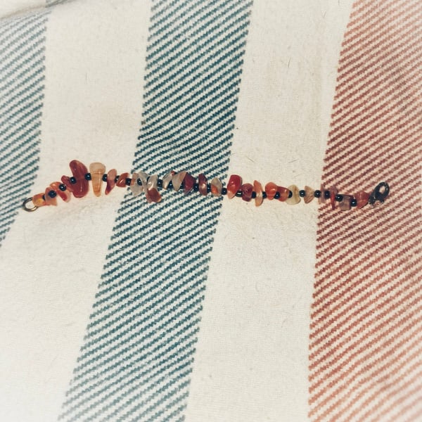 Handmade Mixed Stone Chip Bracelet – Warm Earth Tones with Lobster Clasp