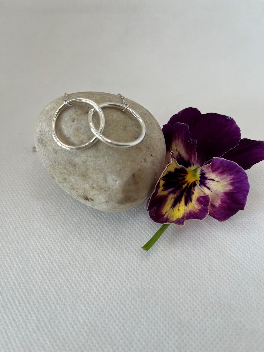 Sterling Silver Interlocking Rings Pendant