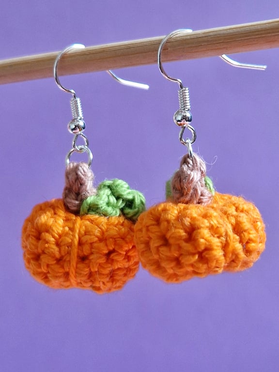 Pumpkin earrings, autumn earrings, halloween earrings