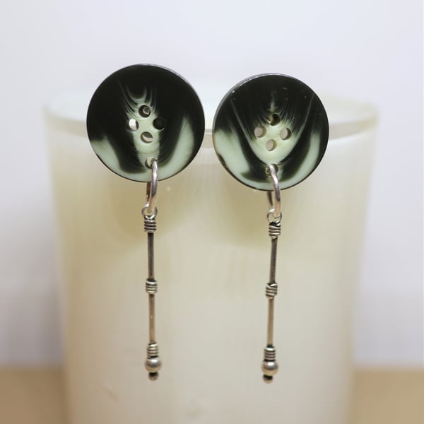 Black and cream vintage button earrings - 925 silver findings - one of a kind