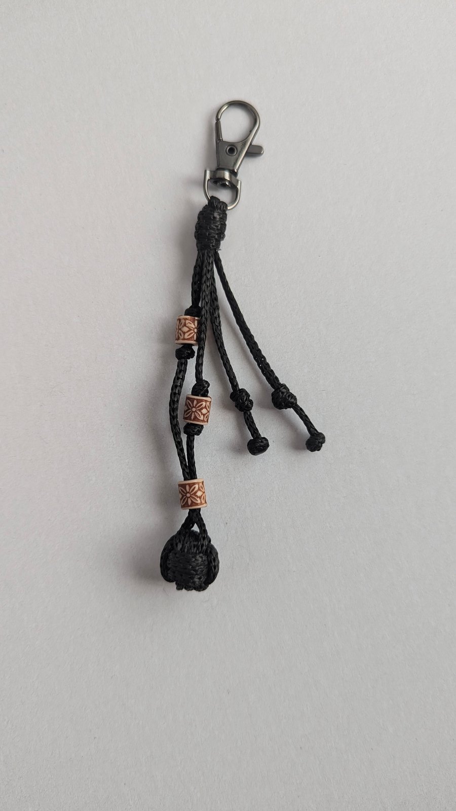 Keychain Macrame Style Monkey's Fist Knot