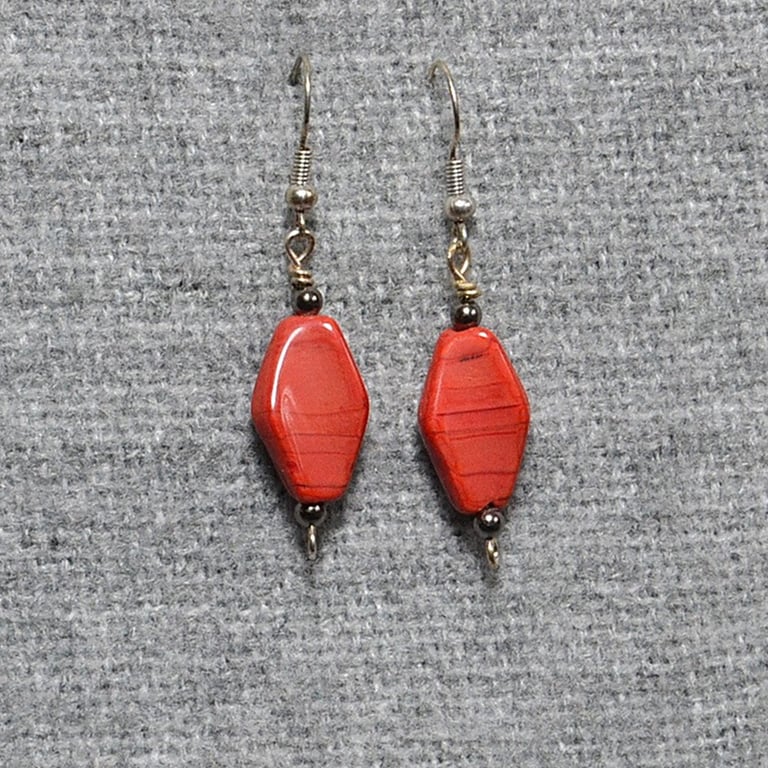 Opaque Red Twisted Diamond-Shaped Earrings