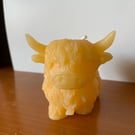 Beeswax Highland cow