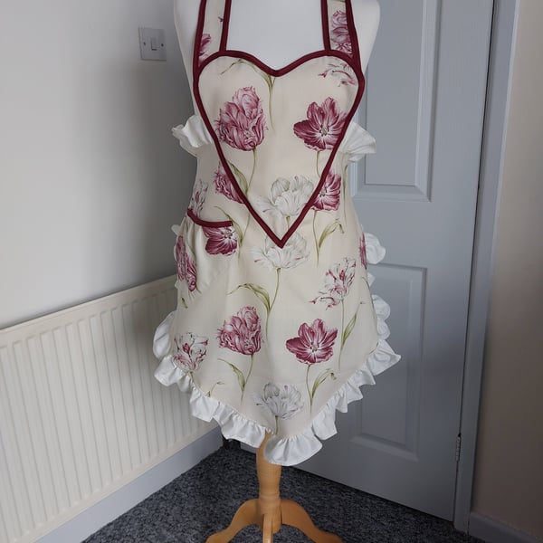 1940's retro style sweetheart apron 