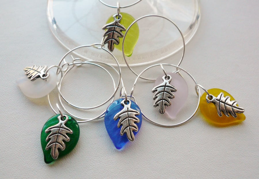 Flat Glass Leaf Wine Glass Charms   KCJWG597