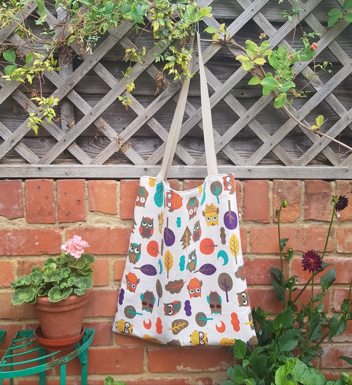 Tote bag; colourful owls: fully lined with inside pocket 