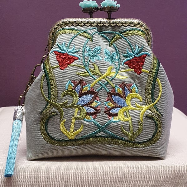 Art Nouveau floral square 8 design purse