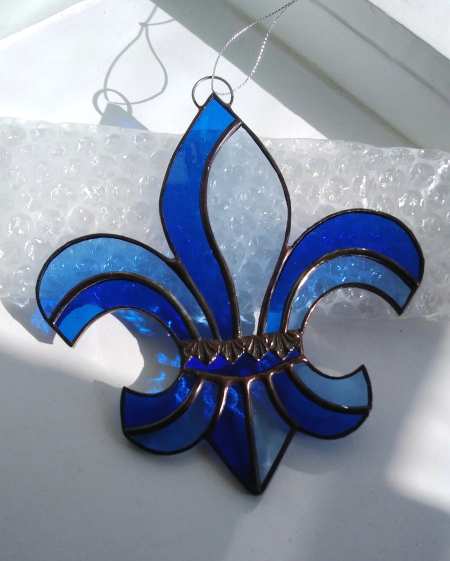 Stained Glass Fleur-de-Lis