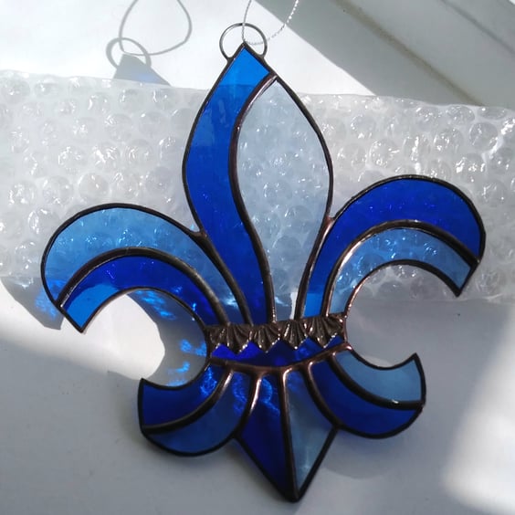 Stained Glass Fleur-de-Lis