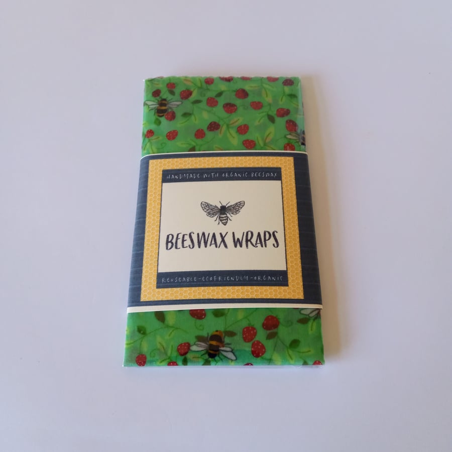 Beeswax Wraps Single "strawberries and bees"
