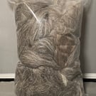 100g natural wool fibres - grey